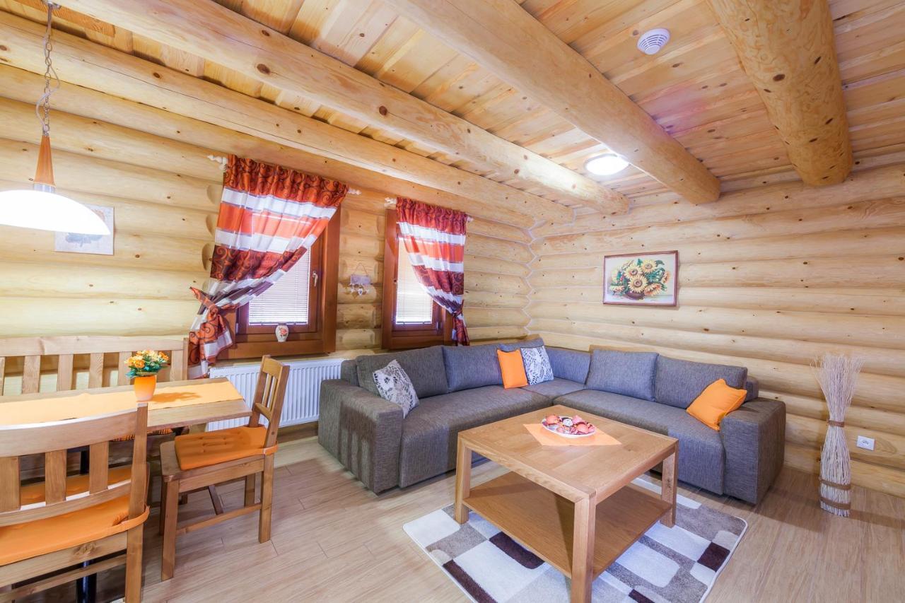 Relax Apartmany Oscadnica Luaran gambar