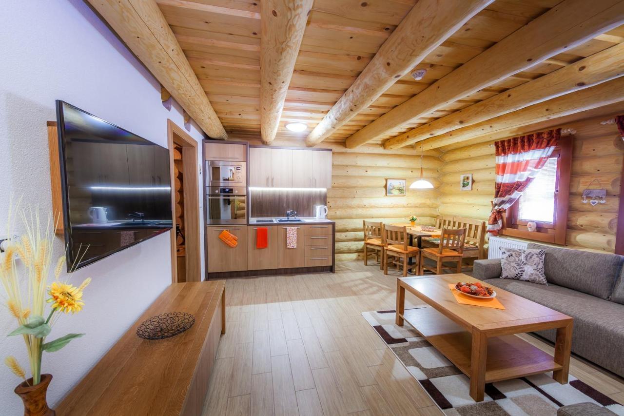 Relax Apartmany Oscadnica Luaran gambar